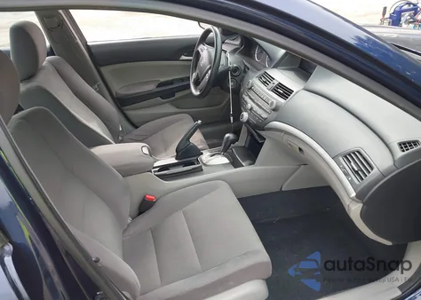 2011 Honda Accord 2.4 Lx из США, поврежденный, VIN 1HGCP2F32BA079577